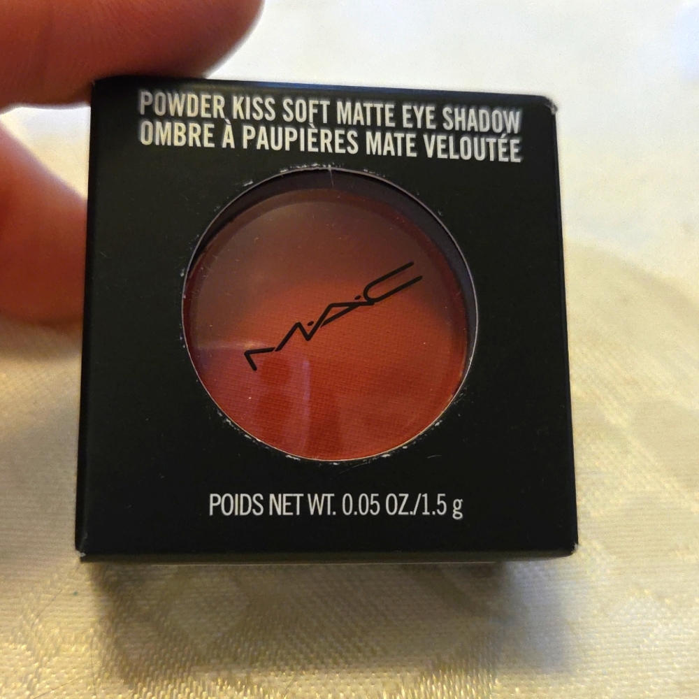 MAC Eye Shadow in A Little Tamed